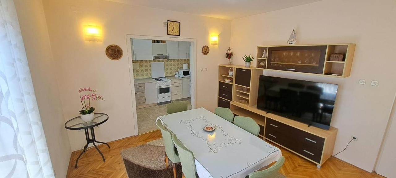 Apartment Sego Каштела Экстерьер фото