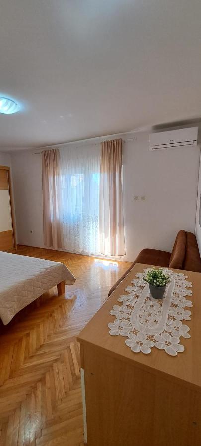 Apartment Sego Каштела Экстерьер фото