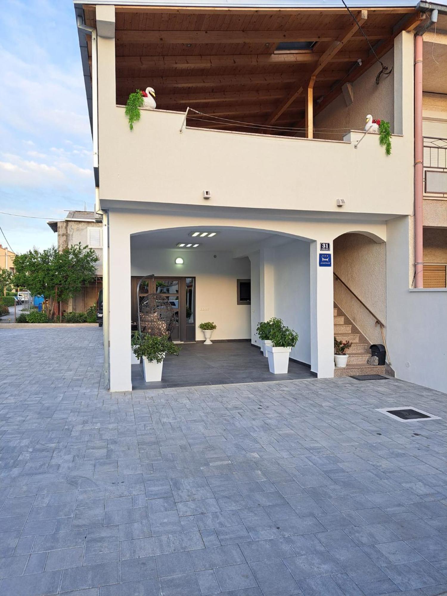 Apartment Sego Каштела Экстерьер фото